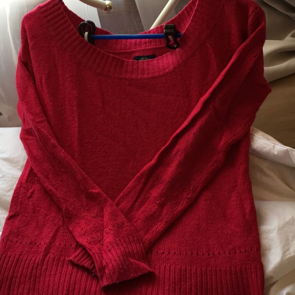 Pink American eagle off the shoulder sweater
